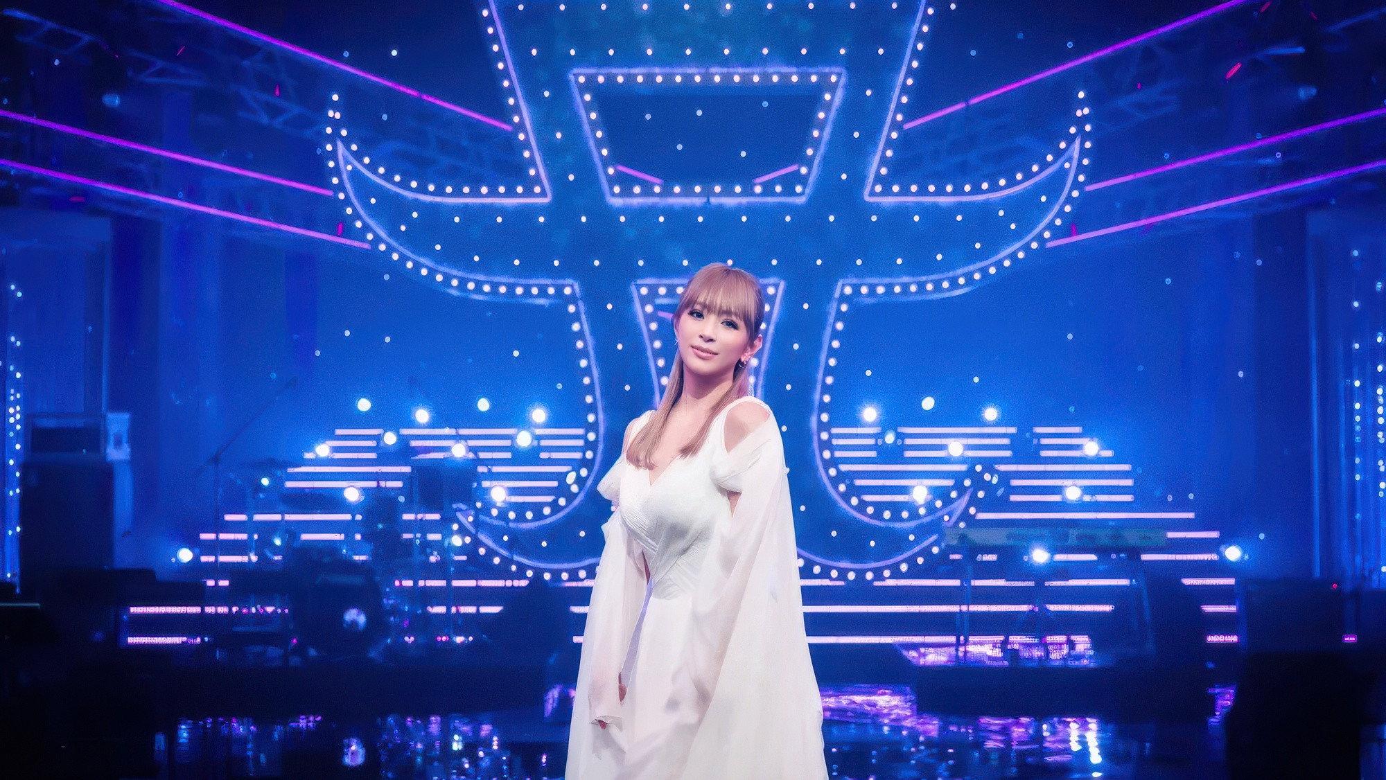 滨崎步 2023–2024 跨年演唱会 A ~A COMPLETE 25~