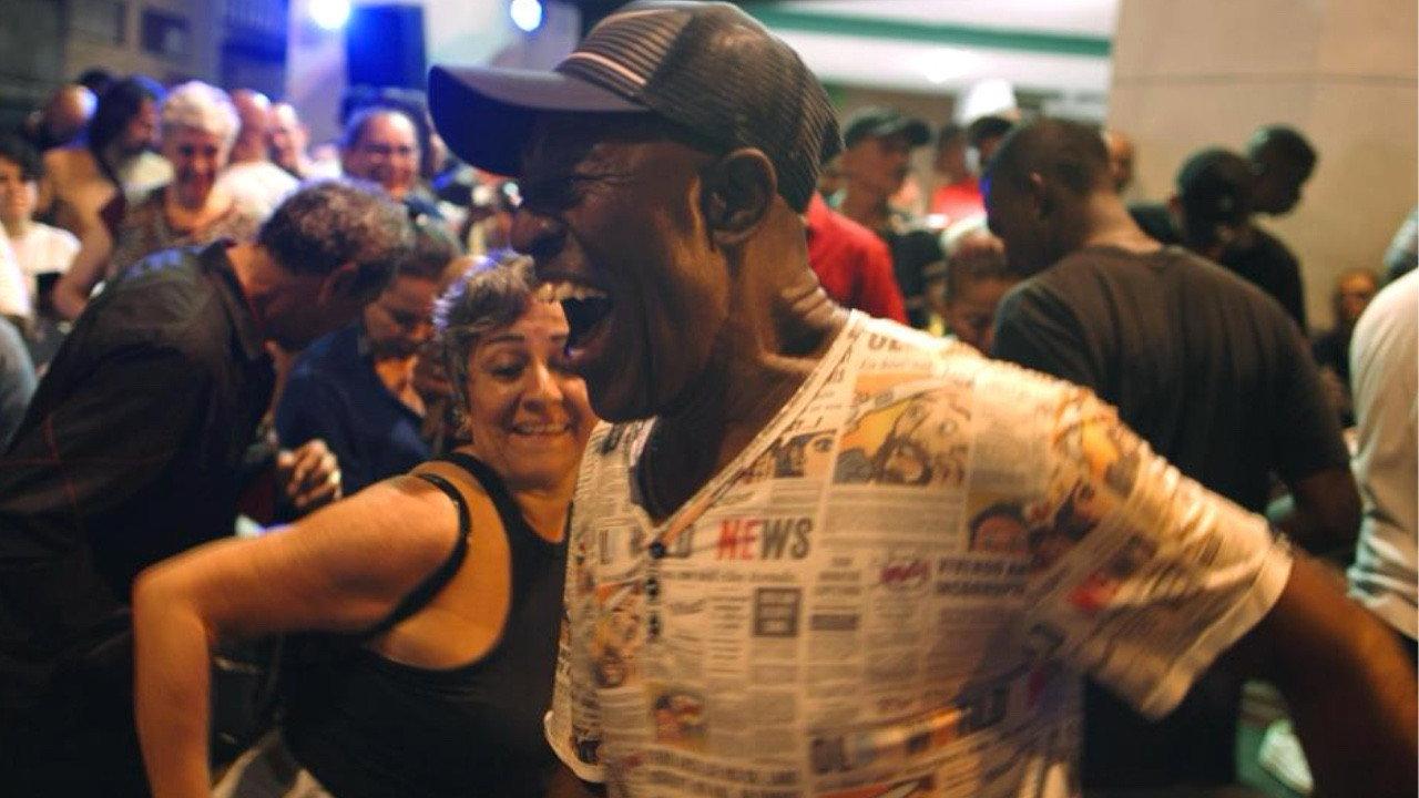 La Salsa Vive