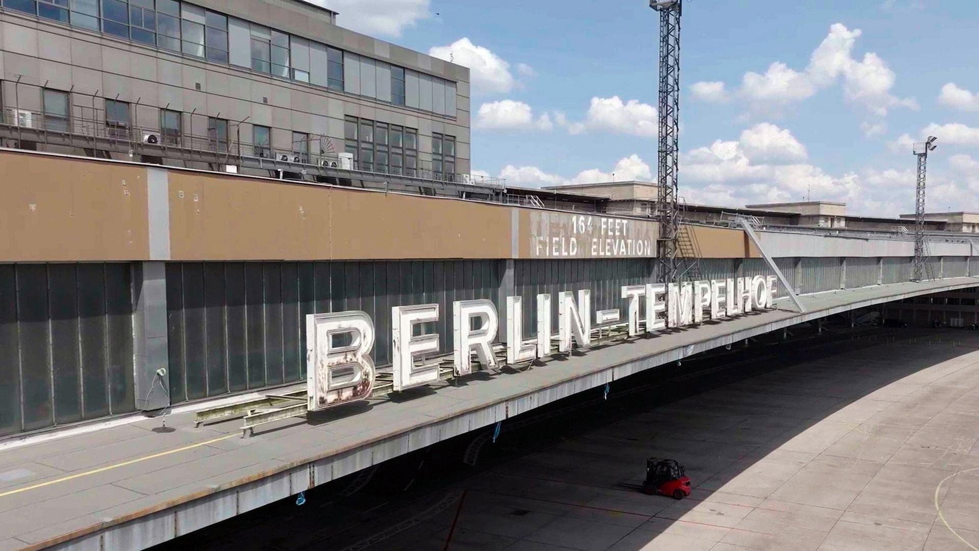 Flughafen Tempelhof - Tor zur Freiheit