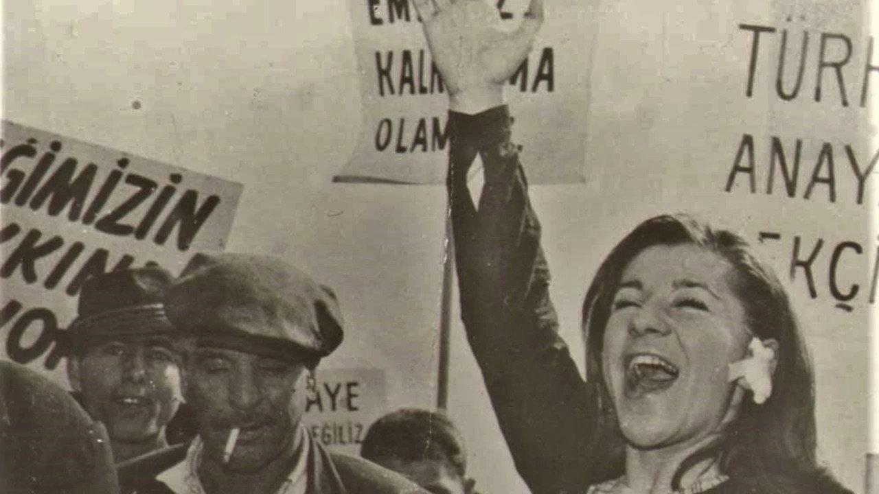 Karanlıkta Uyananlar
