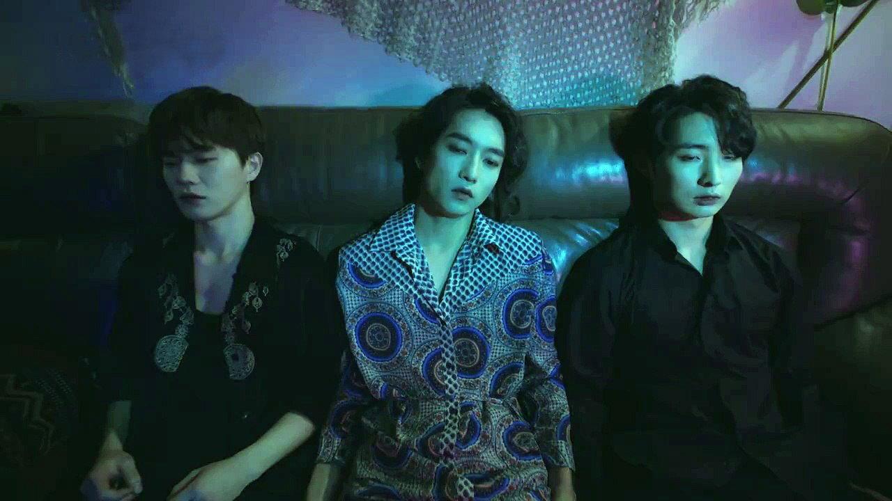夜爱吸血鬼