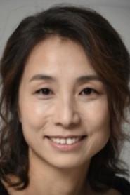 申美英