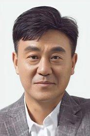 何冰