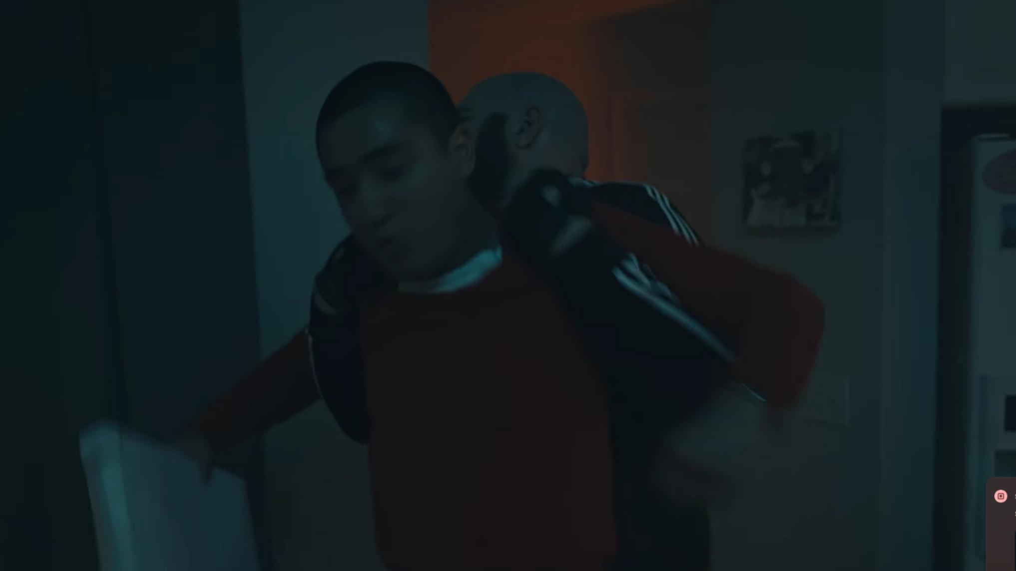 When the Pizza Delivery Guy Walks in on a Robbery