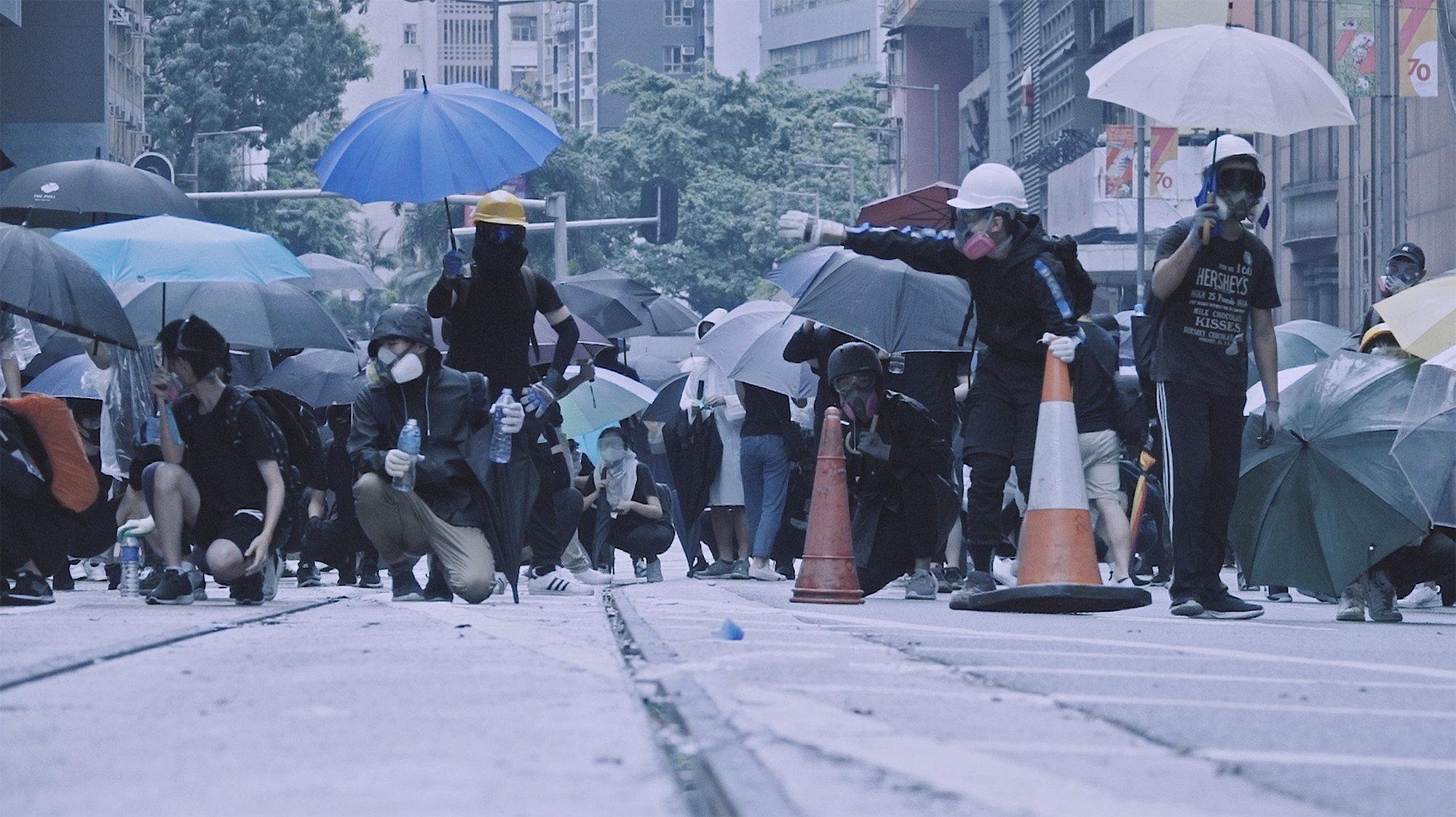 尋路衝衝