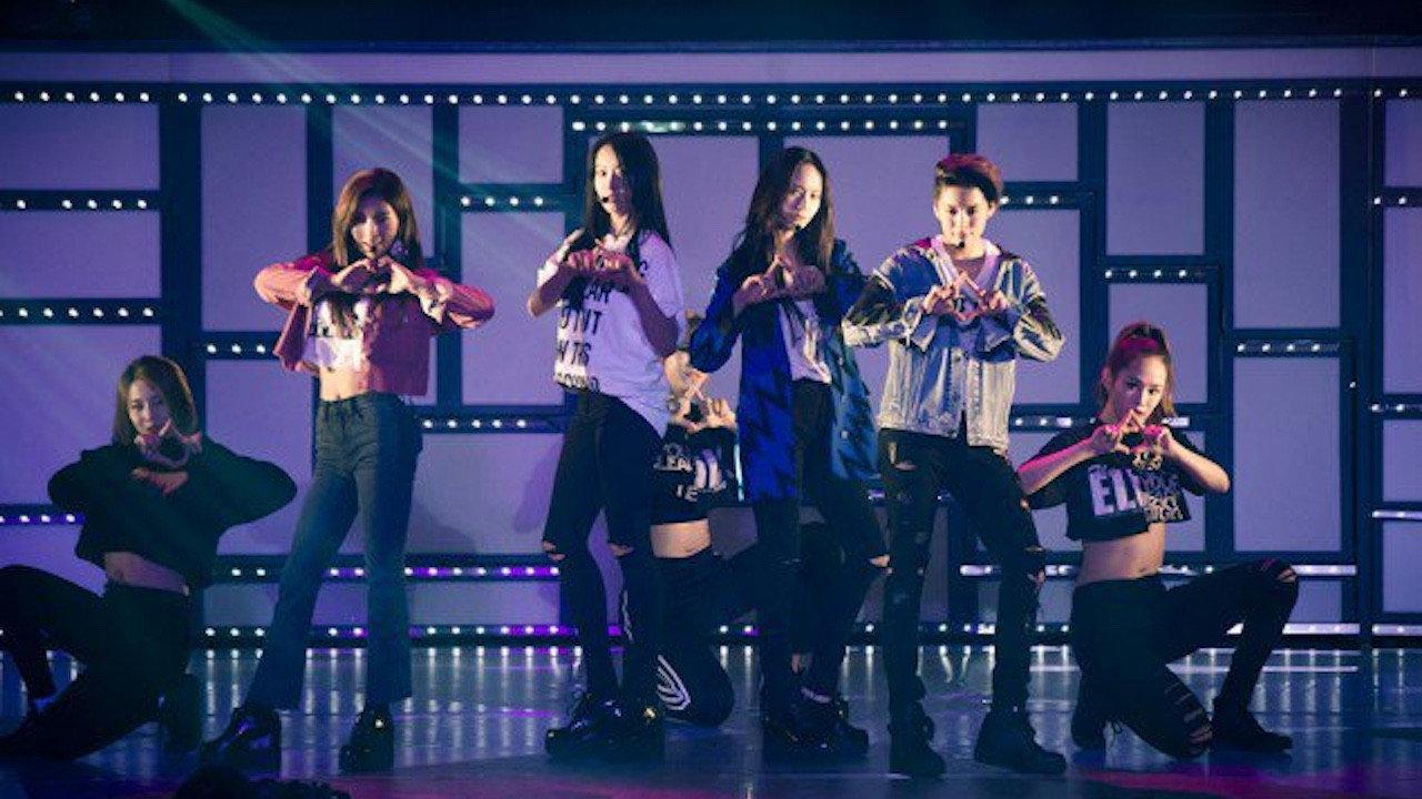 f(x) 首次演唱会《DIMENSION 4 - Docking Station》日本巡演实况