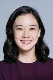 児玉絹世