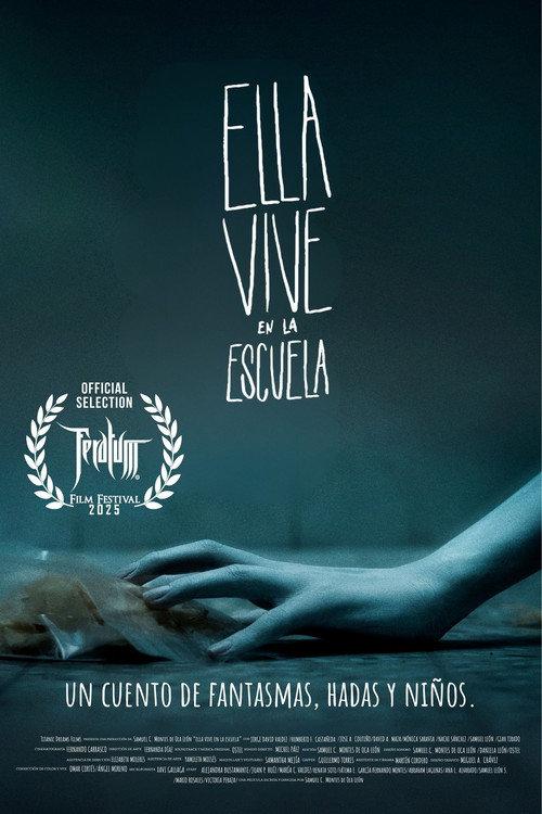 Ella vive en la escuela